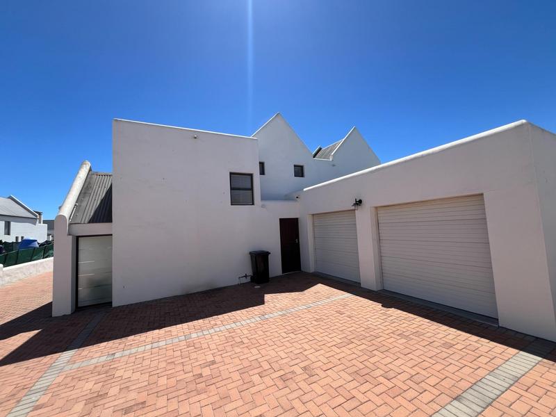 3 Bedroom Property for Sale in Dwarskersbos Western Cape